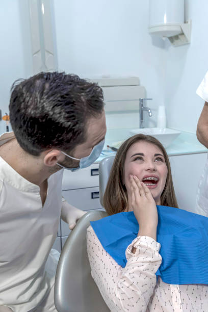 Best Emergency Root Canal Treatment in Crestwood, IL